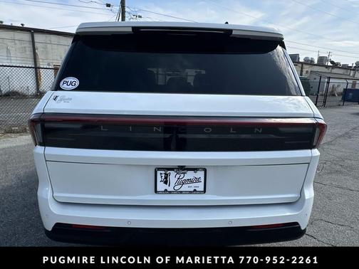 2025 Lincoln Navigator Reserve