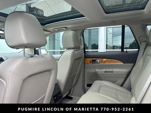 2013 Lincoln MKX Base