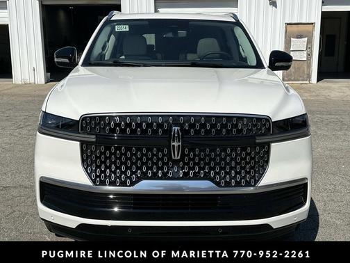2025 Lincoln Navigator Reserve
