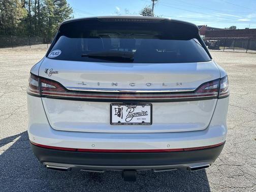 2022 Lincoln Nautilus Reserve