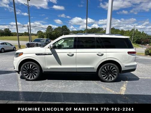 2024 Lincoln Navigator Black Label
