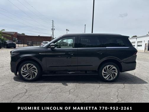 Starlight Gray Premium Colorant 2026 Lincoln Navigator Reserve