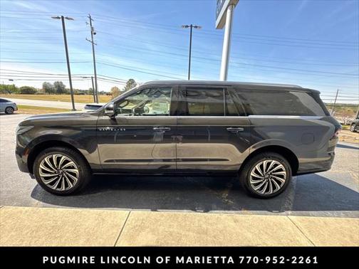 2025 Lincoln Navigator Black Label