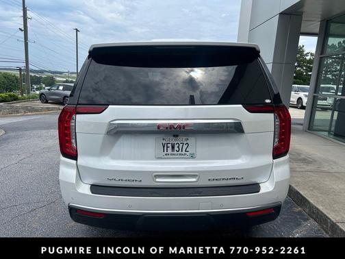 White Frost Tricoat 2024 GMC Yukon Denali