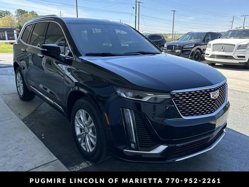 Stellar Black Metallic 2025 Cadillac XT6 Luxury FWD