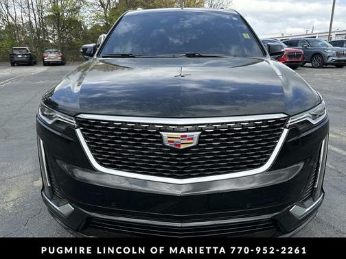 Stellar Black Metallic 2025 Cadillac XT6 Luxury FWD