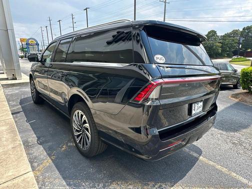 2025 Lincoln Navigator Black Label