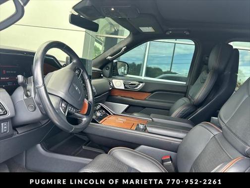 2023 Lincoln Navigator Black Label