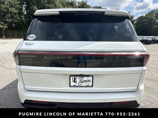 2025 Lincoln Navigator Reserve
