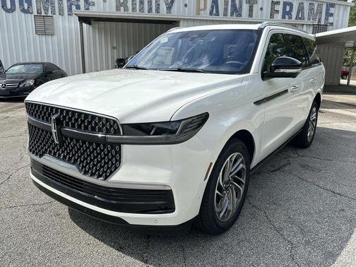 2025 Lincoln Navigator Reserve