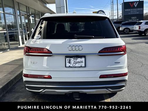 2021 Audi Q7 55 Premium