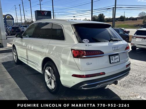 2021 Audi Q7 55 Premium