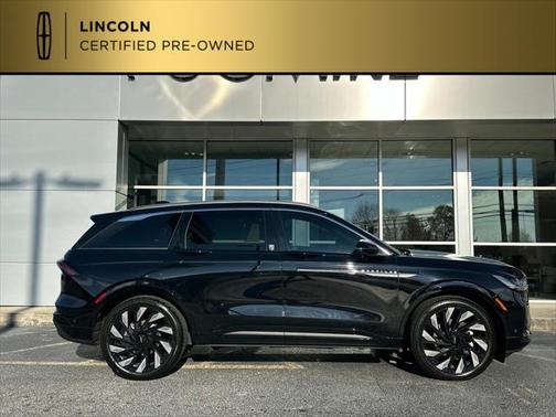 2024 Lincoln Nautilus Black Label