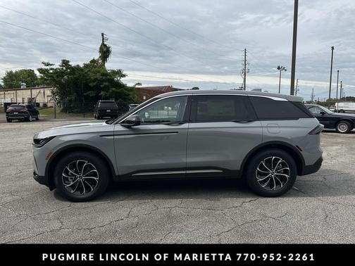 Gray Matter Metallic Clearcoat 2026 Lincoln Nautilus Premiere