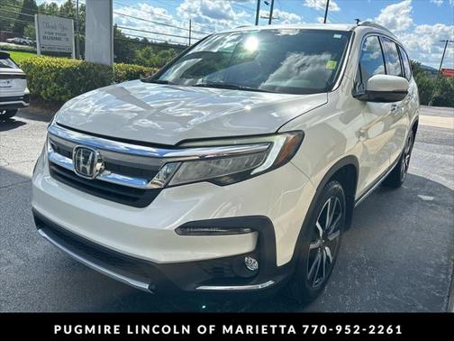 2019 Honda Pilot Touring 8-Passenger