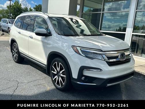 2019 Honda Pilot Touring 8-Passenger