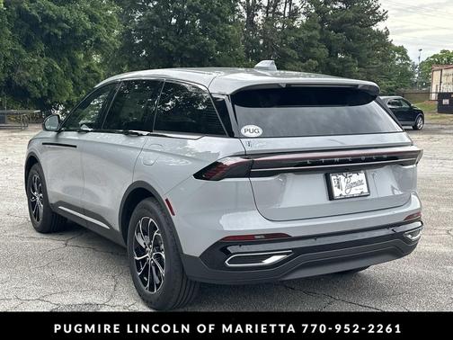 Gray Matter Metallic Clearcoat 2026 Lincoln Nautilus Premiere