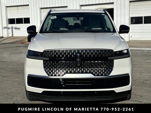 2026 Lincoln Navigator Reserve