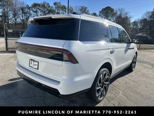 2026 Lincoln Navigator Reserve