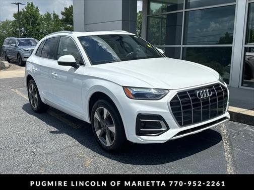 2022 Audi Q5 40 Premium Plus