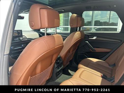 2022 Audi Q5 40 Premium Plus