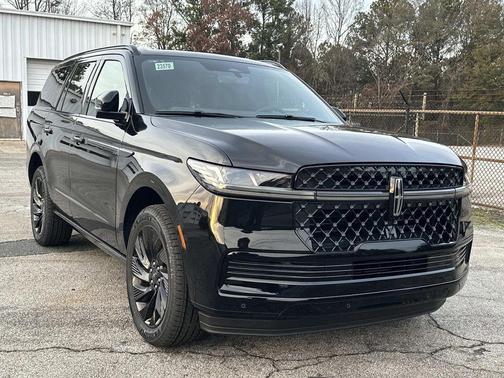 2025 Lincoln Navigator Reserve