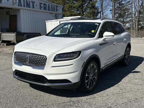 2023 Lincoln Nautilus Reserve