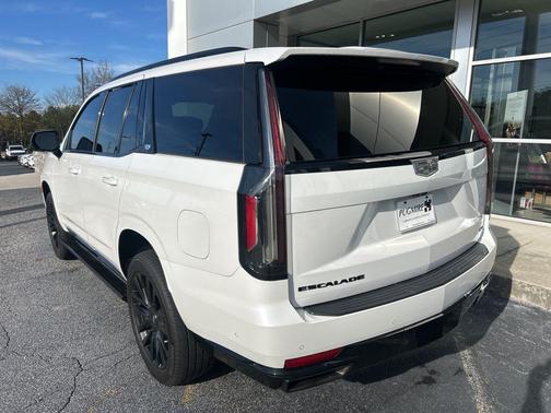 2021 Cadillac Escalade Sport