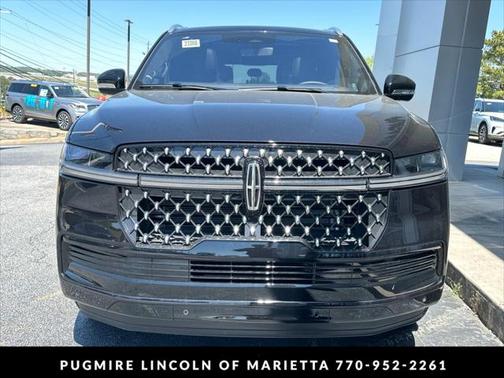 2025 Lincoln Navigator Black Label