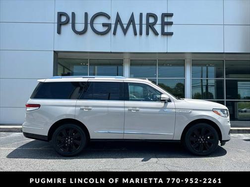 2022 Lincoln Navigator Reserve