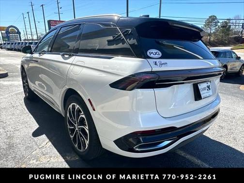 2025 Lincoln Nautilus Reserve