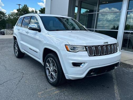 2020 Jeep Grand Cherokee Overland