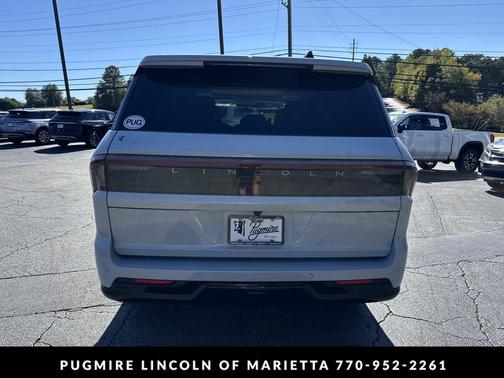 2025 Lincoln Navigator Reserve