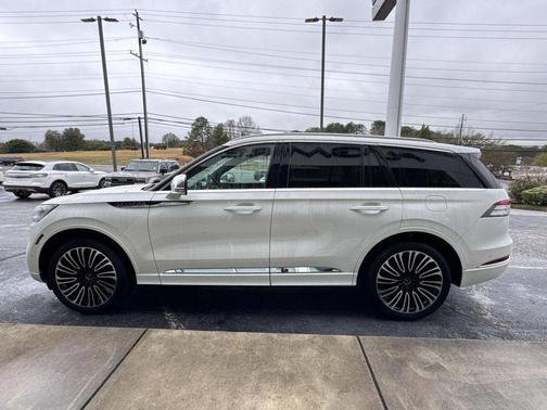 2022 Lincoln Aviator Black Label AWD