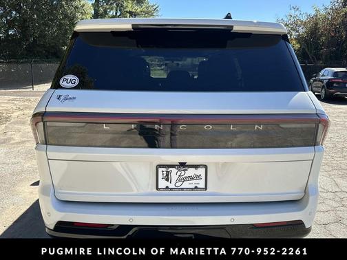 2025 Lincoln Navigator Black Label