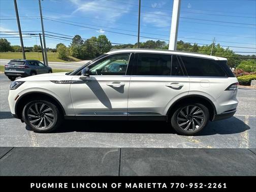 2025 Lincoln Aviator Premiere