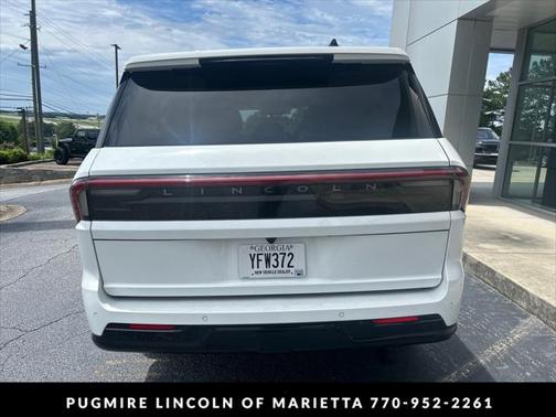 2025 Lincoln Navigator Reserve