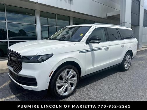 2025 Lincoln Navigator Reserve