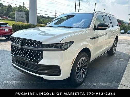 2025 Lincoln Navigator Black Label