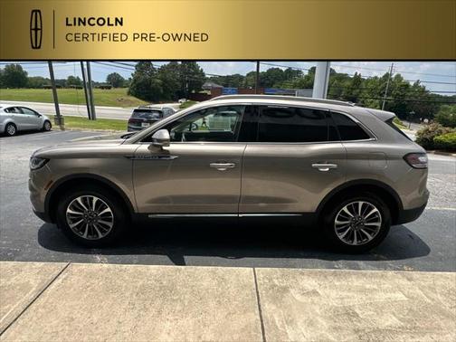 2021 Lincoln Nautilus Standard