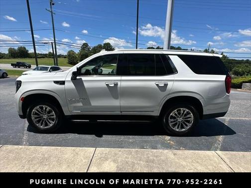 2023 GMC Yukon SLT
