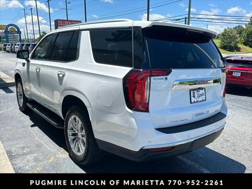 2023 GMC Yukon SLT