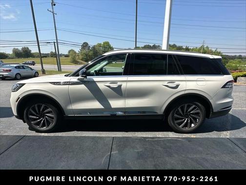 2025 Lincoln Aviator Premiere