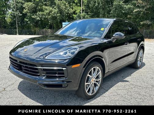 2023 Porsche Cayenne Platinum Edition