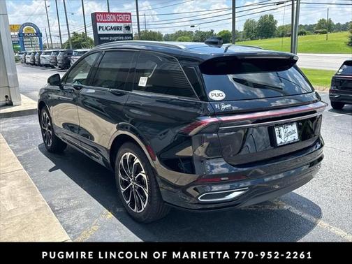 2025 Lincoln Nautilus Reserve