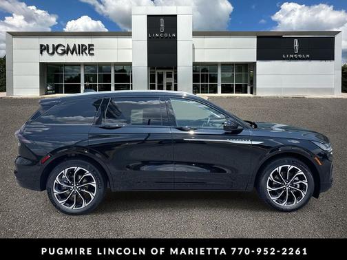 2025 Lincoln Nautilus Reserve