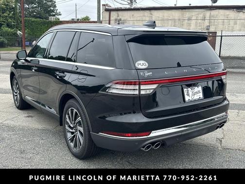 Infinite Black Metallic Clearcoat 2026 Lincoln Aviator Premiere