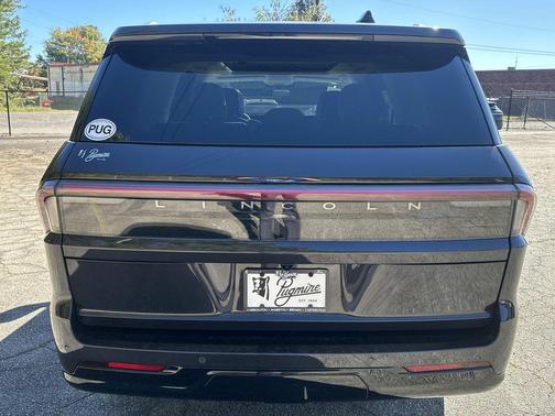 2025 Lincoln Navigator Reserve