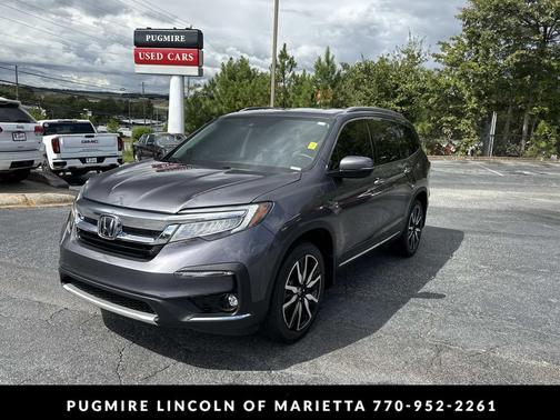 2022 Honda Pilot Touring 8-Passenger