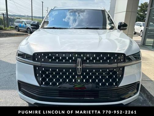 2025 Lincoln Navigator Black Label
